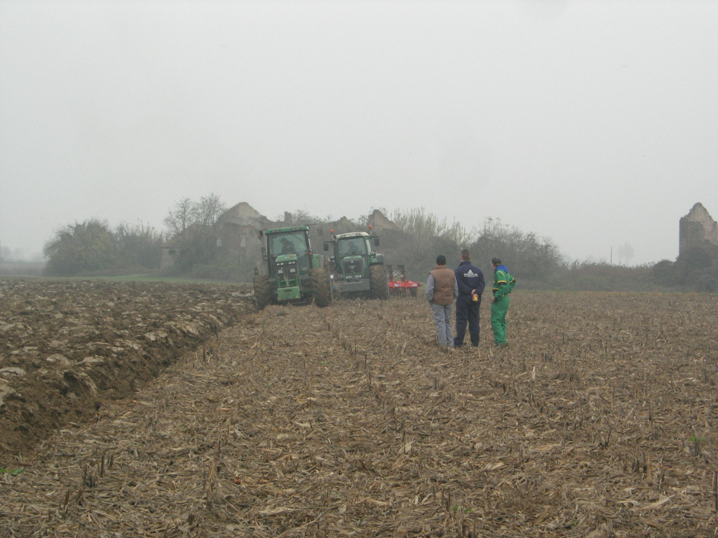 john deere 8110 e fendt 930 vario