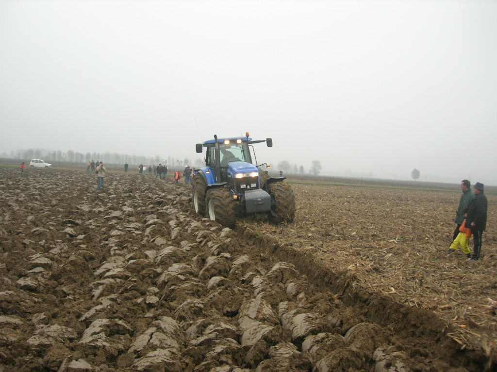 new holland 8970a