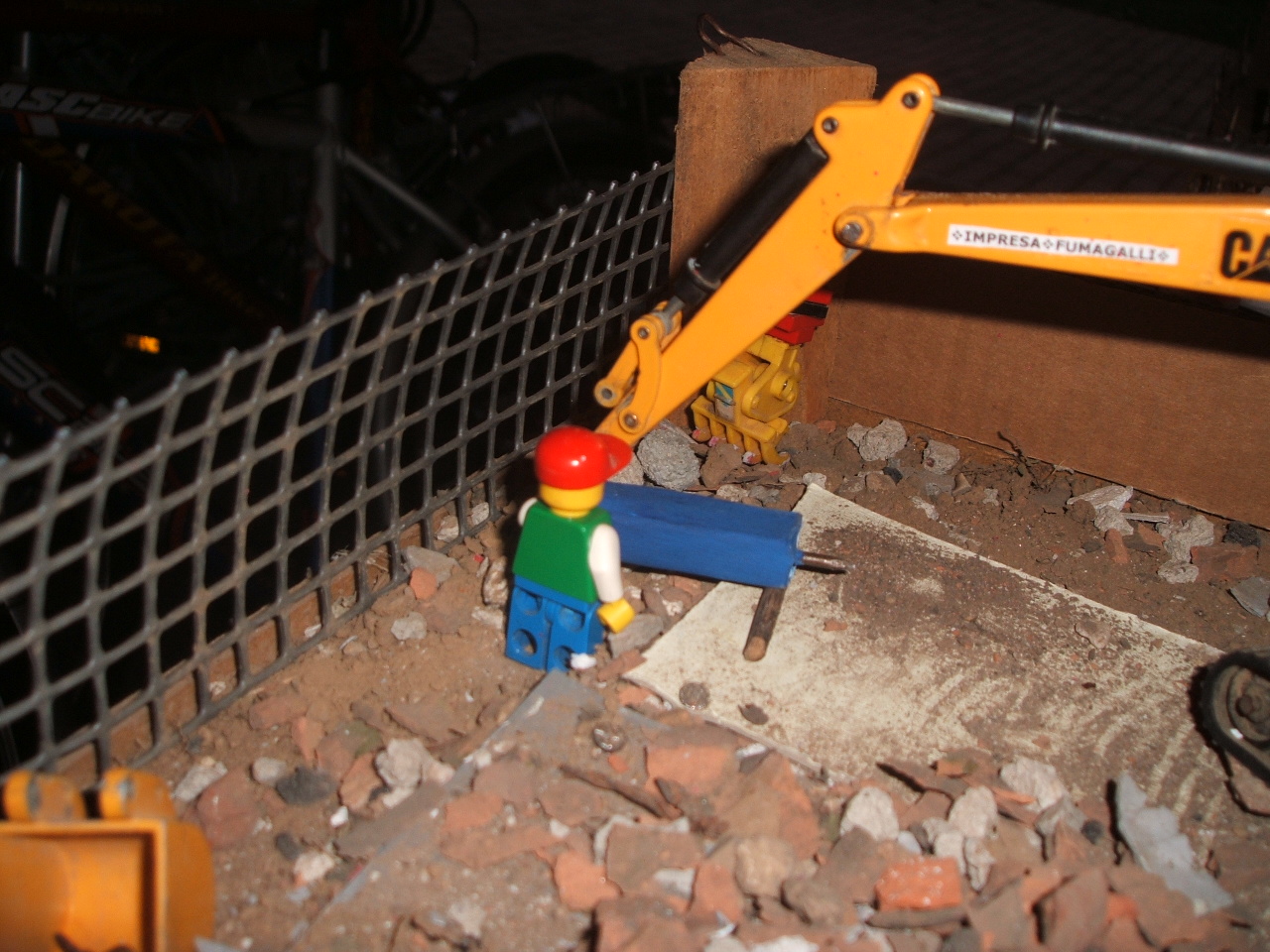 20\12\2006-sostituzione attrezzi