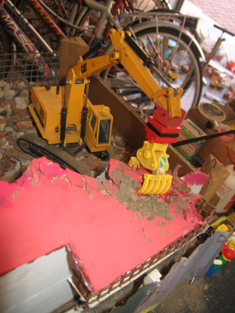 18\12\2006-demolizione edificio