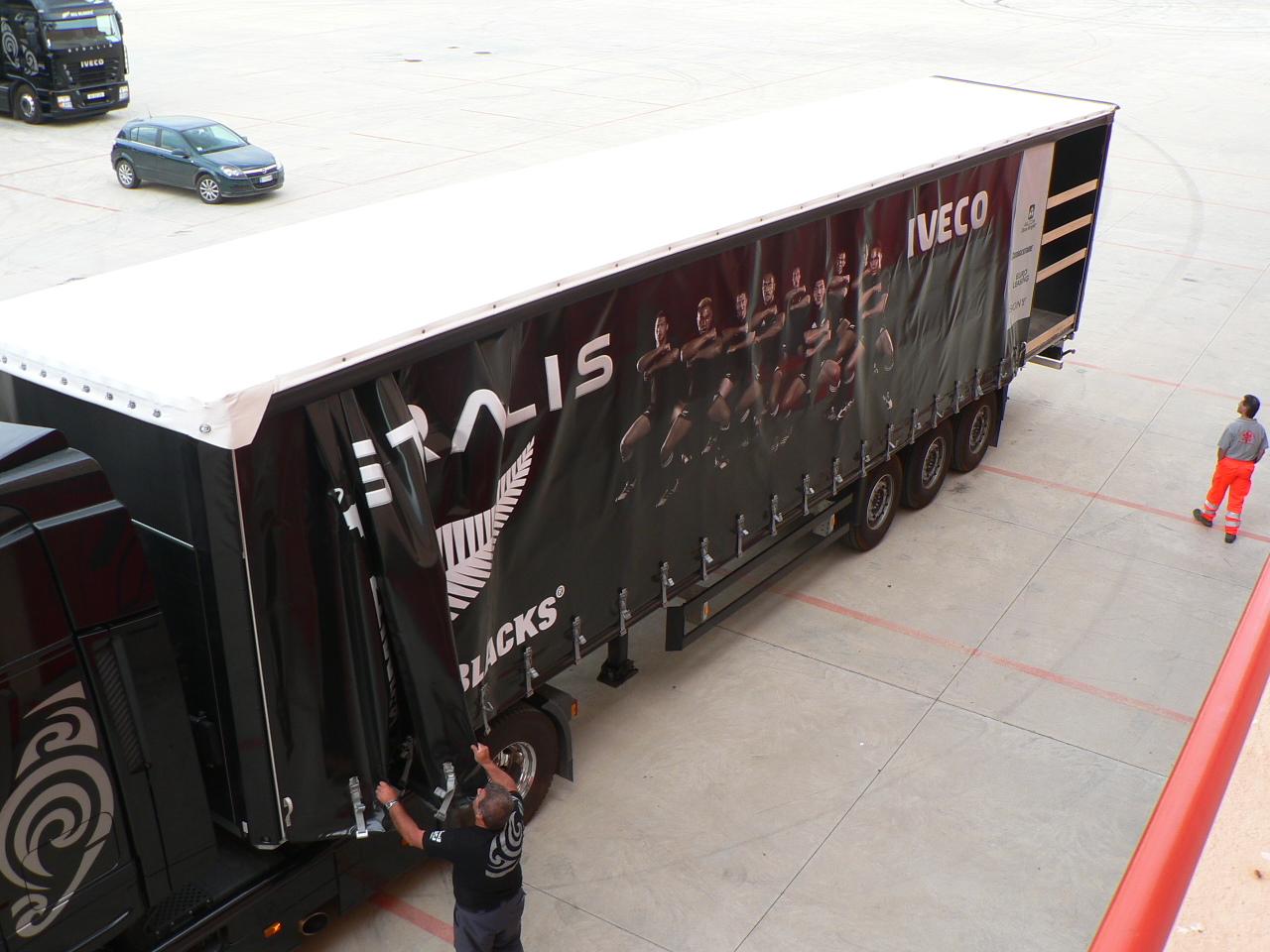 Iveco Stralis All Blacks