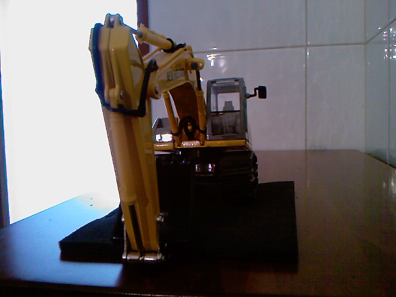 new holland kobelco 215