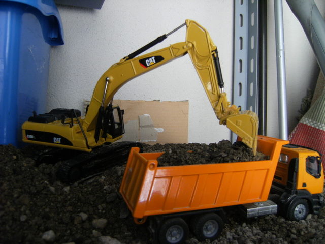 scavo per nuova strada