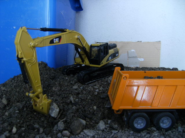 scavo per nuova strada