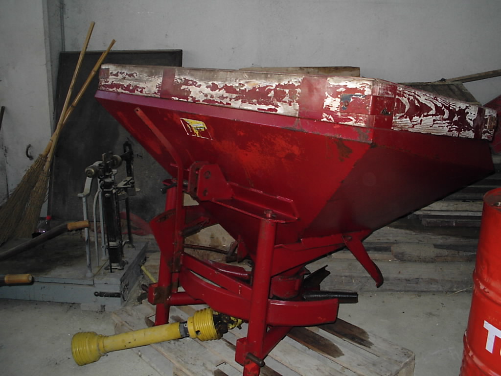 Attrezzature agricole