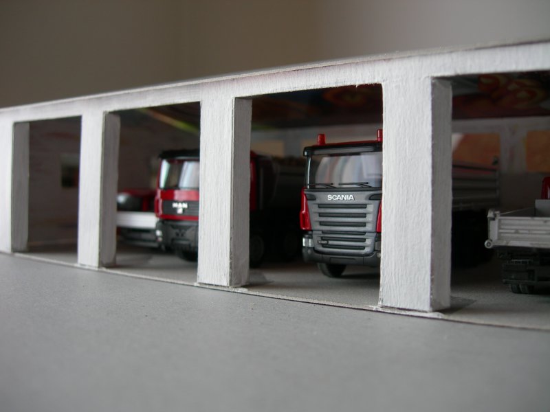 I mezzi in deposito..