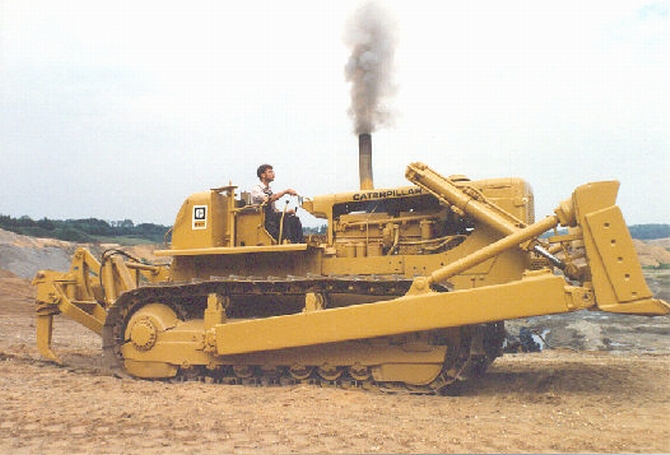 Caterpillar D8