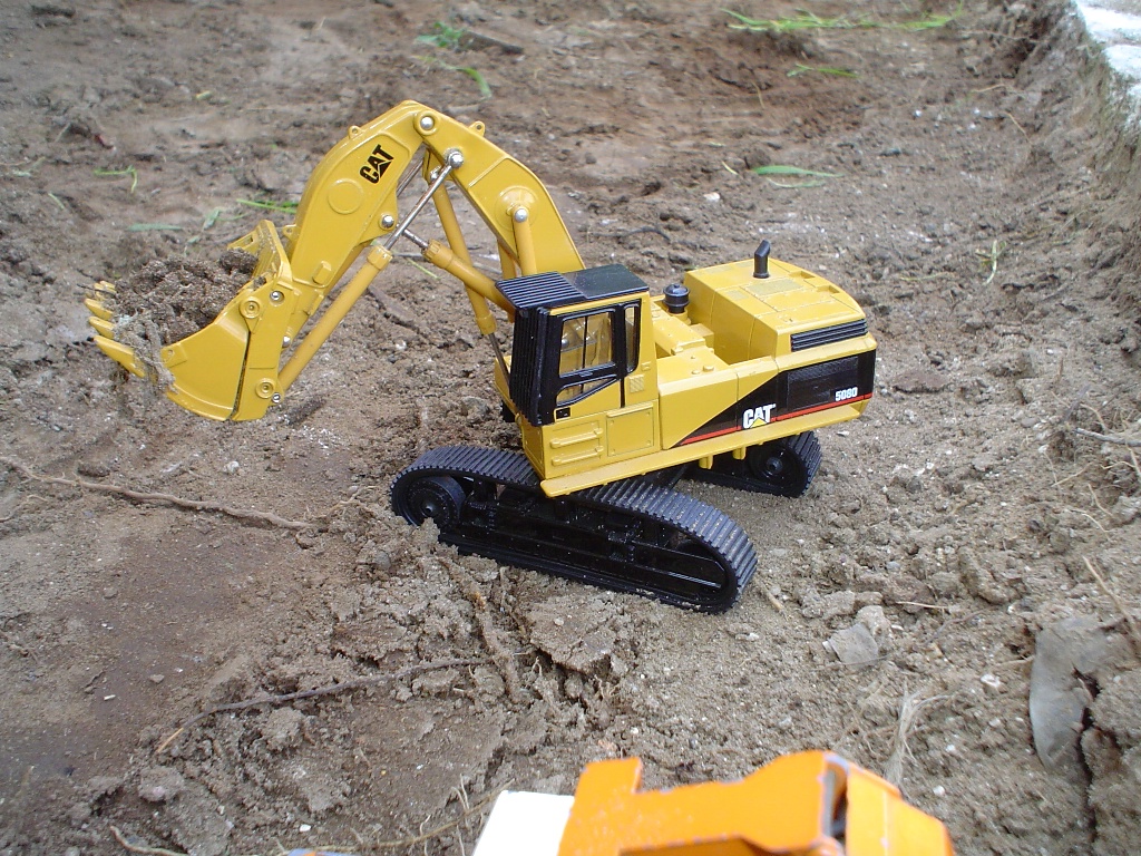 Caterpillar 5080 fs
