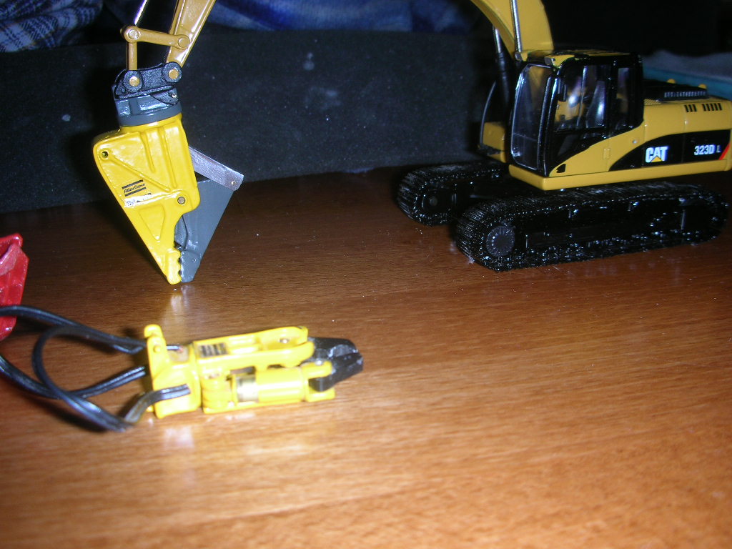 nuova pinza atlas copco dp2800 su 323