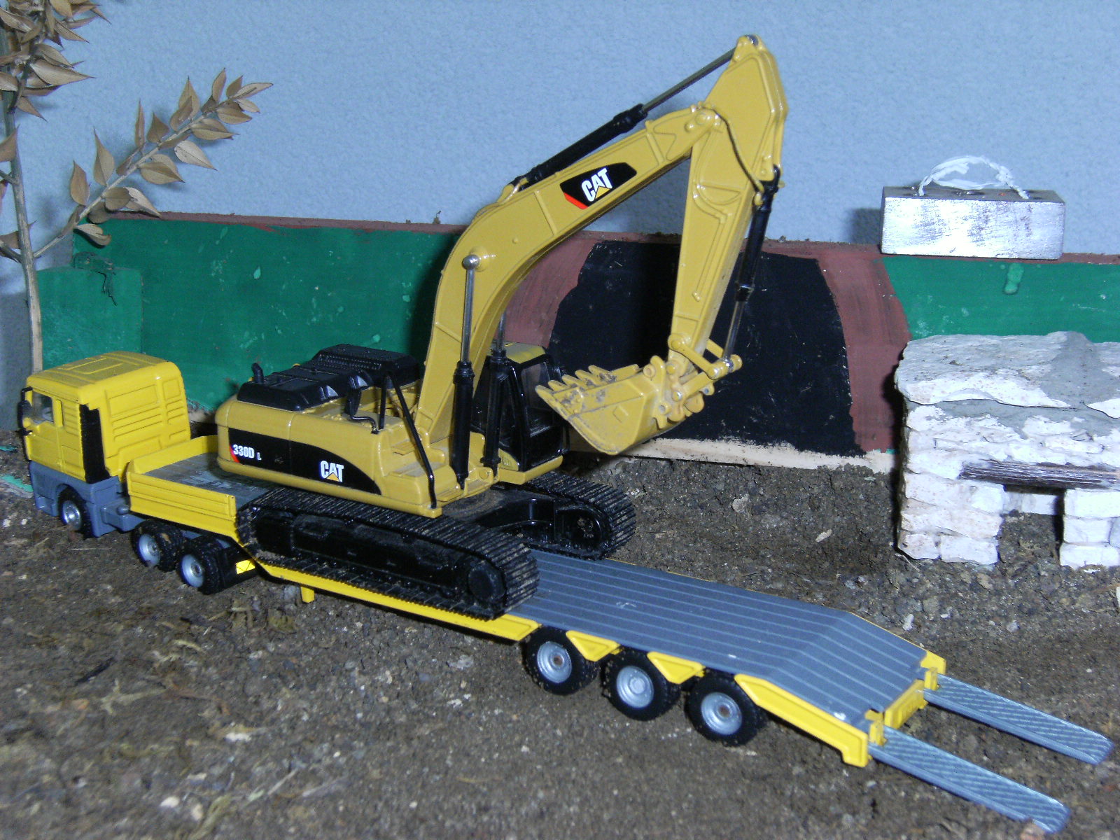 scarico cat 330
