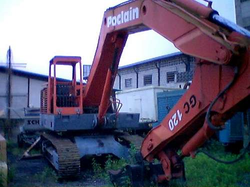 Poclain GC 120