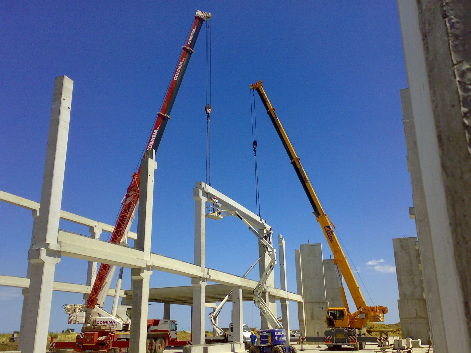 nin0 80 pelaco montaggi cantiere ZIA LISA CATANIA