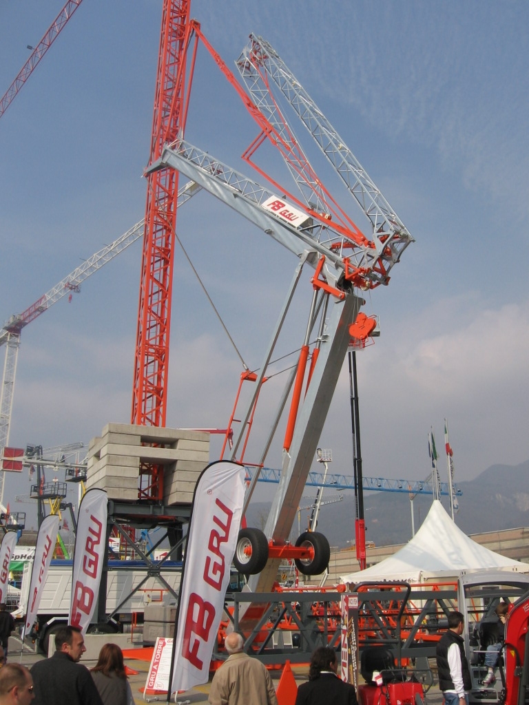 stand FB: FB