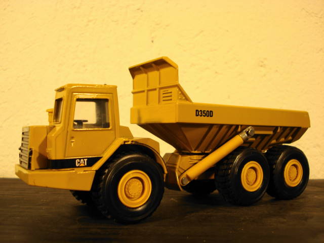 CAT D350D