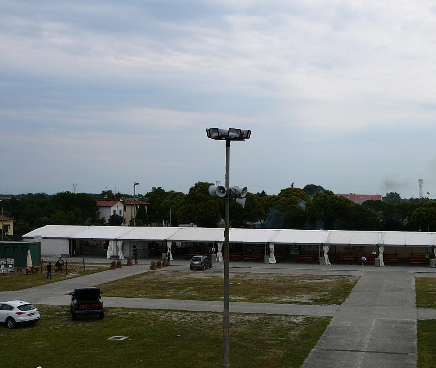 Il nostro Stand enogastronomico. manca un altro pezzo che non sta nella foto, Un altro pezzo uguale