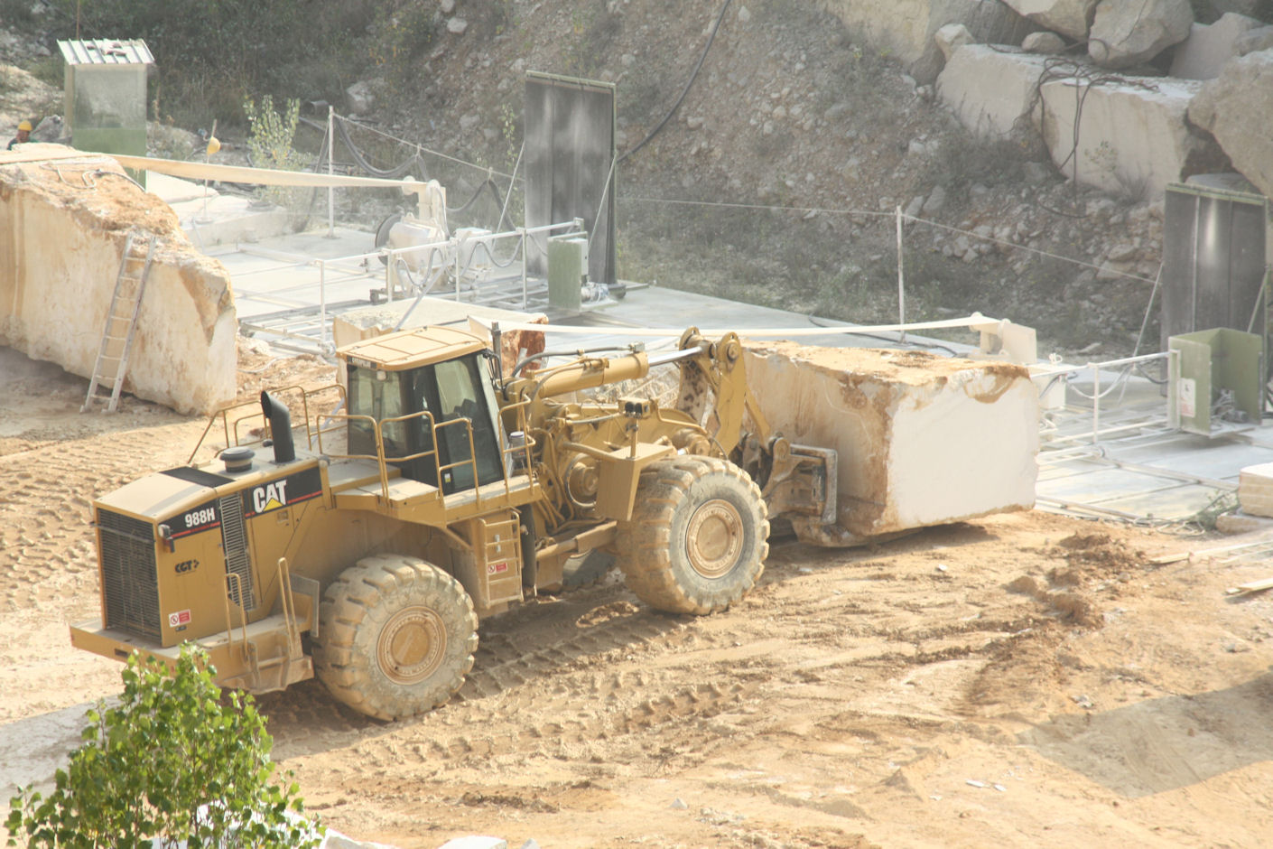 CAT 988H