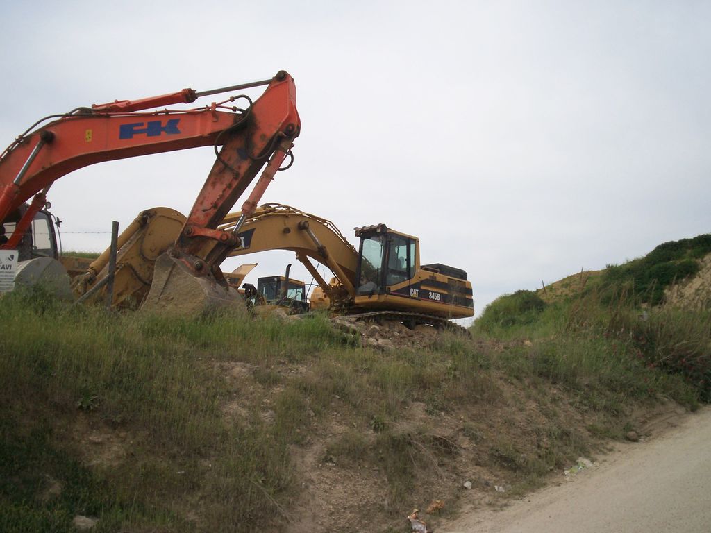 cat 345 blme!