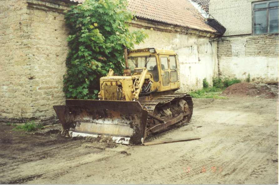 Cat D4