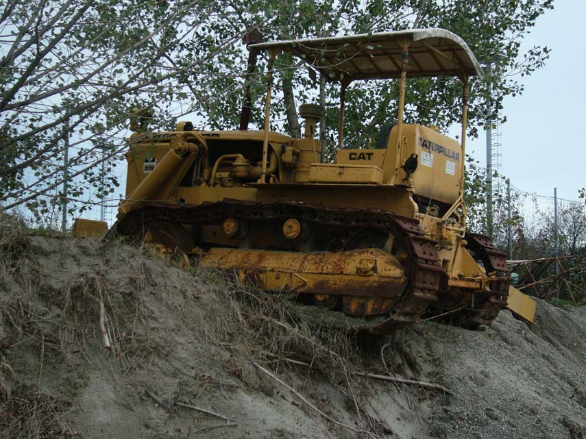 Caterpillar D7