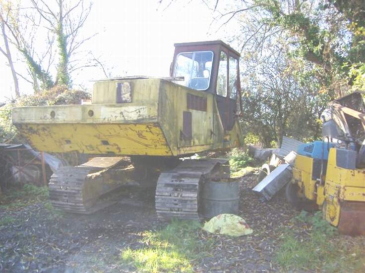 JCB 805