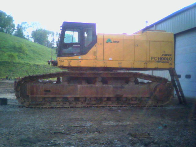 Komatsu PC 1100