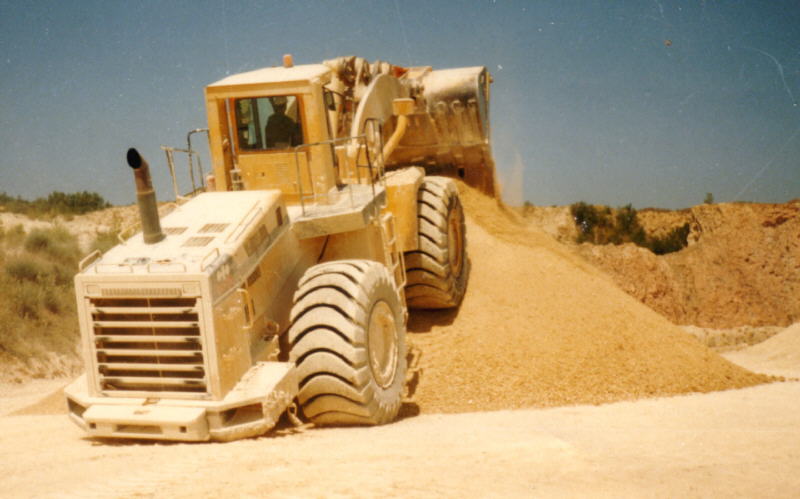 komatsu wa 700