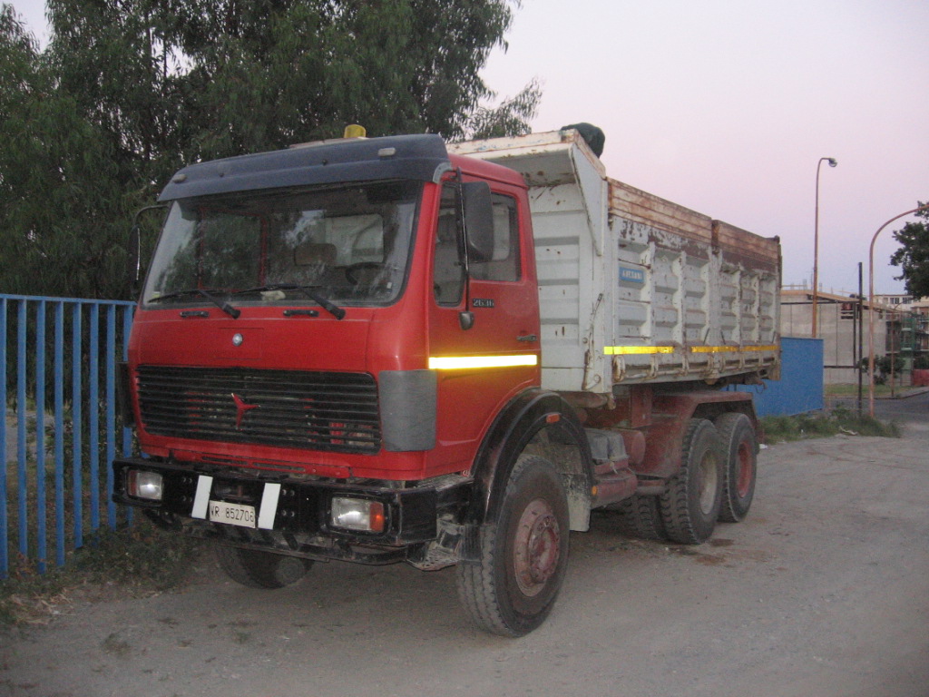 Mercedes-Benz 2636