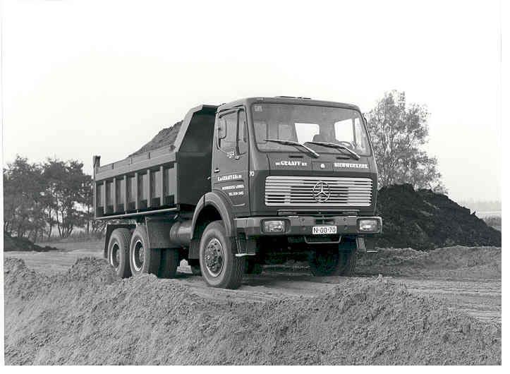 Mercedes-Benz 6 x 6
