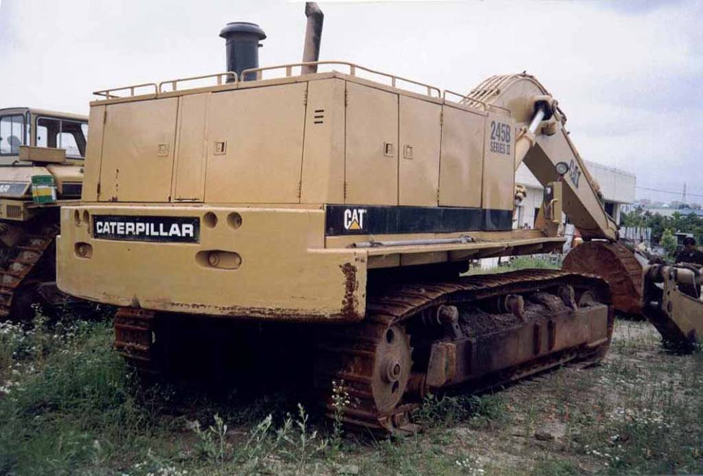 Caterpillar 245
