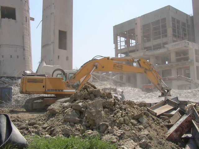 Liebherr 942