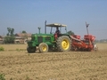 John Deere 3140