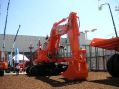 Hitachi EX1200