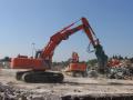 Fiat Kobelco E235 con frantumatore