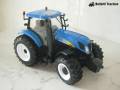New Holland T7060