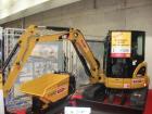 stand Ibegru-Noloitalia:Caterpillar 304C CR e dumperino Rampicar