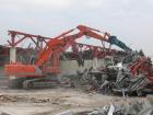 Fiat Kobelco E235 con frantumatore
