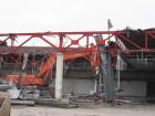 demolizione edificio con Hitachi Zaxis 350LCN
