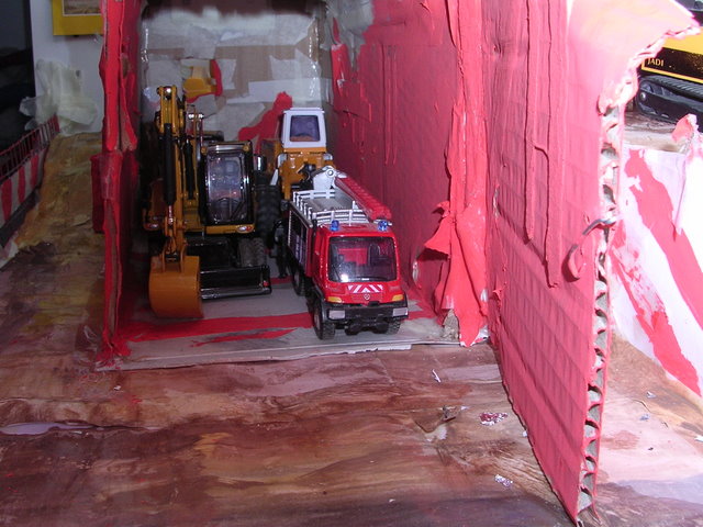 l' officina-entrata mezzi