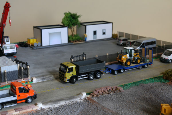 Trasporto pala gommata (Volvo-Liebherr) diorama 2