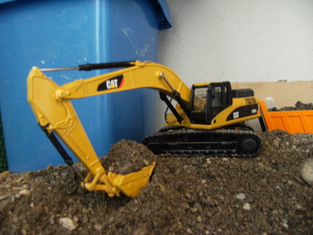 scavo per nuova strada