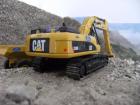 lavori in cava con CAT330dl