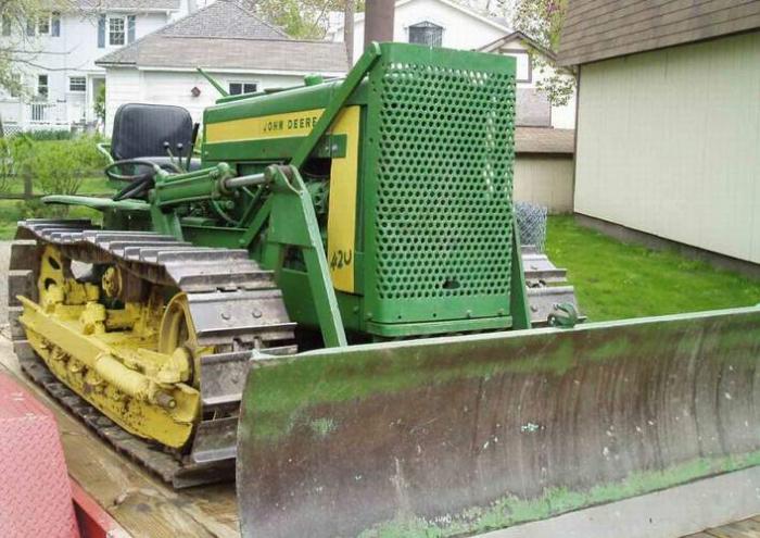 John Deere 420