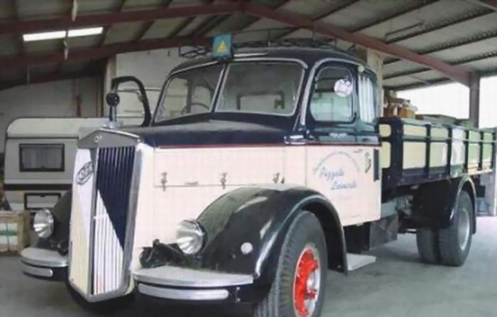 Lancia Esatau