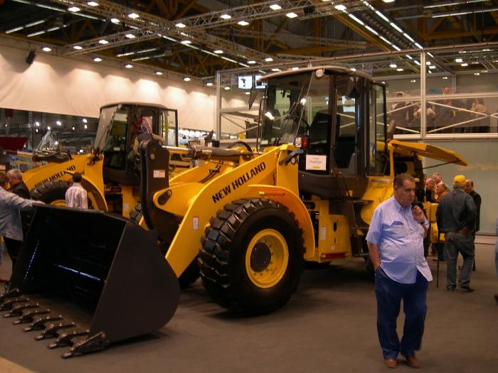 Pale gommate New Holland