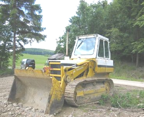 International 125B