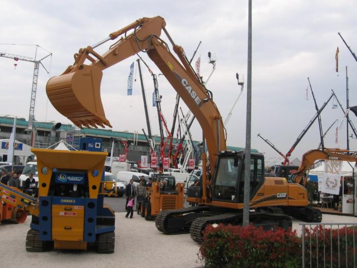 stand Rami: Case Cx210B