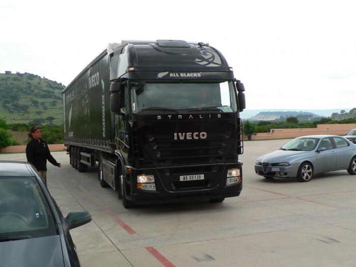Iveco Stralis All Blacks