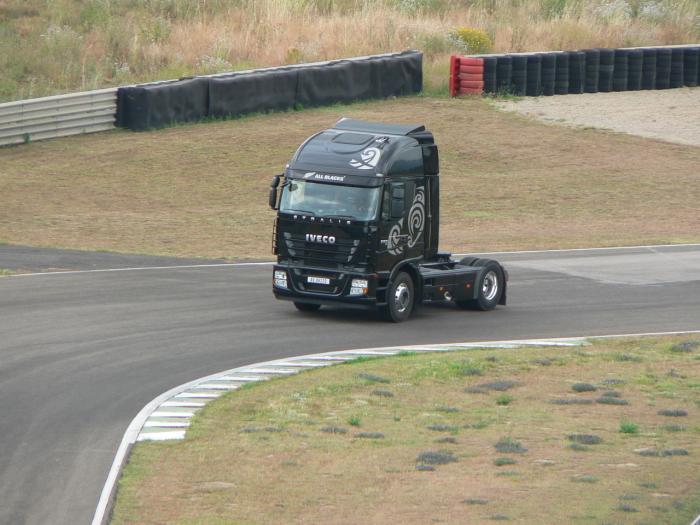 Iveco Stralis All Blacks