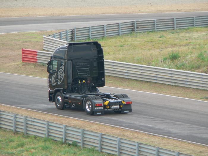 Iveco Stralis All Blacks