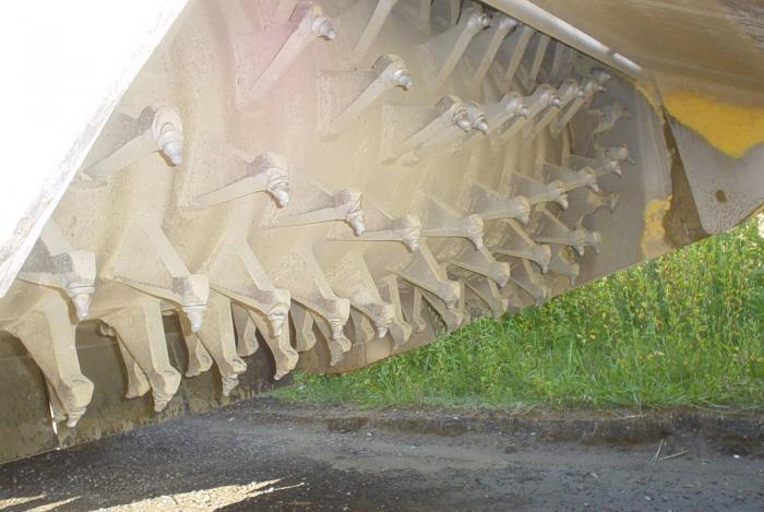 cantiere tangenziale Pavia(denti bomag)